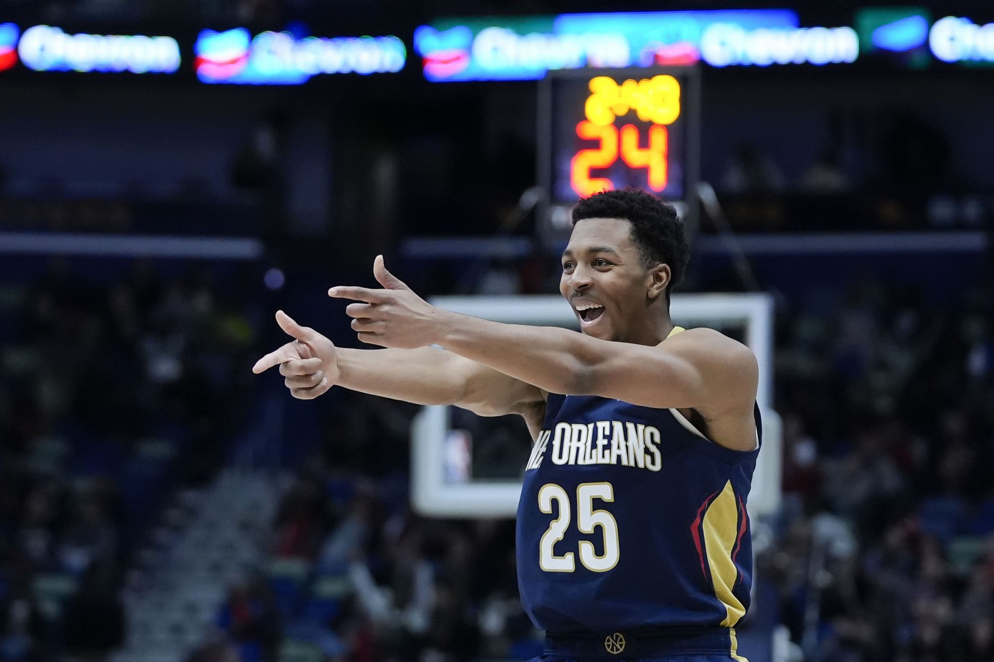 The only Pelicans player to score in double figures in the half! Murphy scored an efficient 22 points and struggled to support himself.