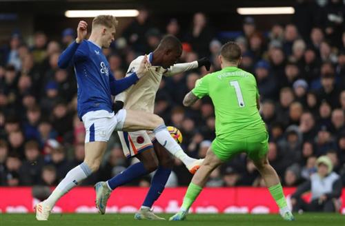 everton vs chelsea