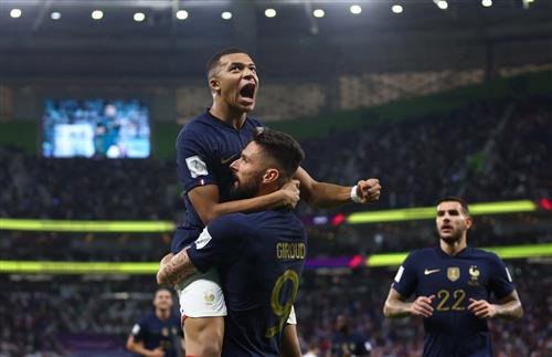 France vs England