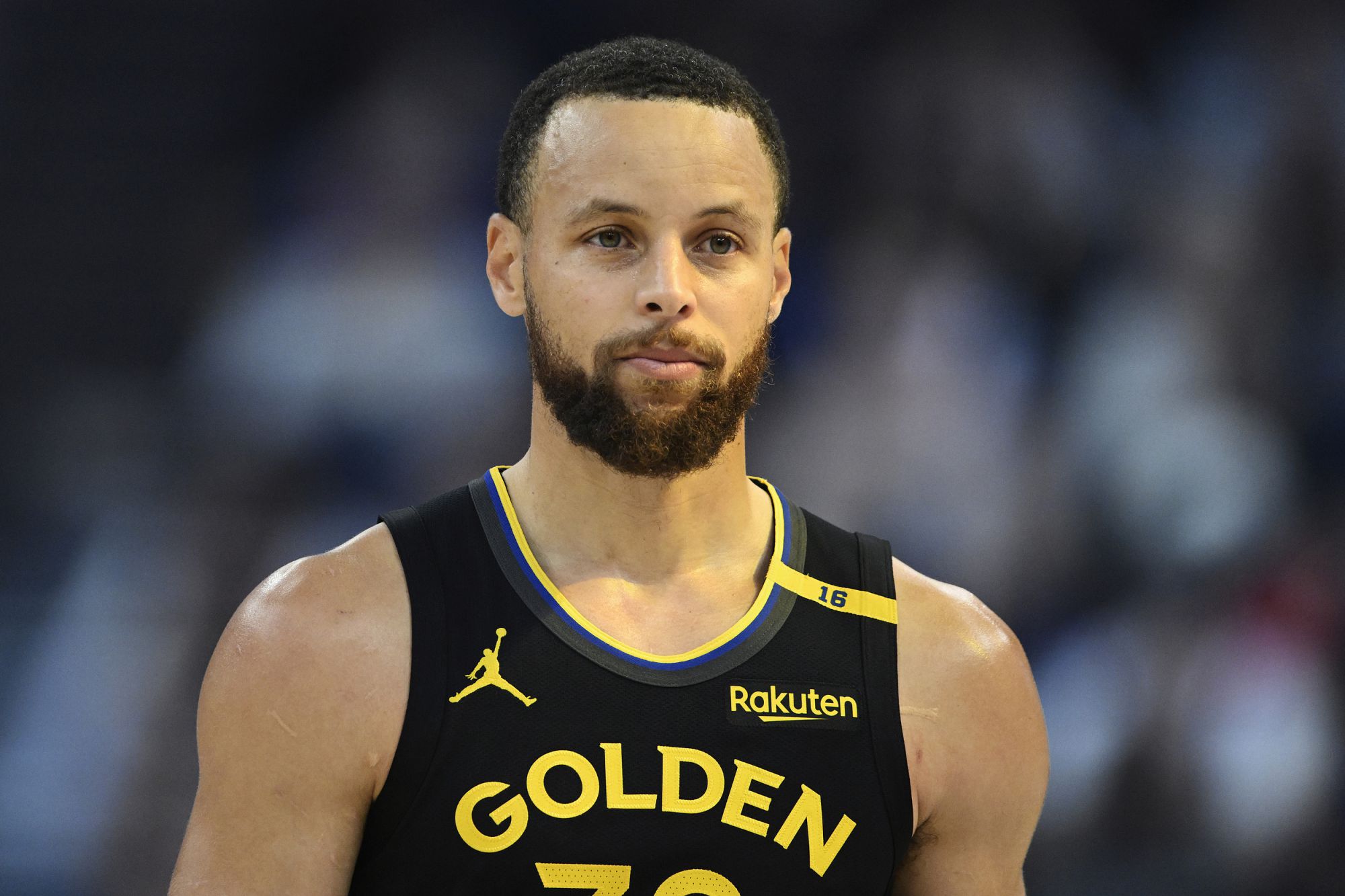 Warriors Notes: Curry said he expected to play tomorrow, but his voice didn’t sound good